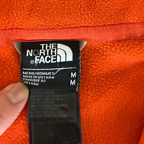 The North Face Sz M Orange Fleece Pullover Quarter Zip Sleeve Pocket Finger Hole - Picture 6 of 9